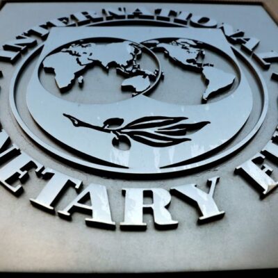 Argentina makes IMF payment as deal talks grind on