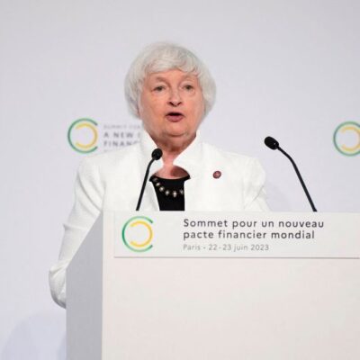 Yellen sees strong job market, lower inflation, even as US economy cools