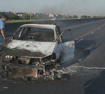 South Africa: At least three dead in minibus strike paralysing Cape Town