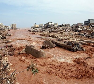 Fears mount of surging death toll in Libya flood disaster