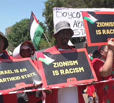 S.Africa’s third biggest political party holds protest outside Israeli embassy
