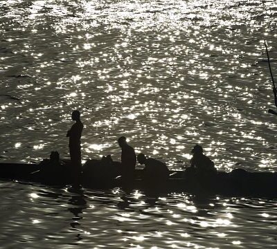 Survivors recall horror of Timbuktu boat attack in Mali