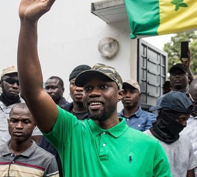 Senegal: Jailed opposition leader Sonko files to run for president