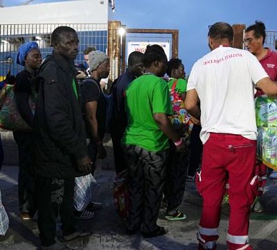 Italian Coasts Experience Surge in Migrant arrivals Following Christmas