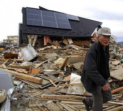 Major earthquake hits Japan
