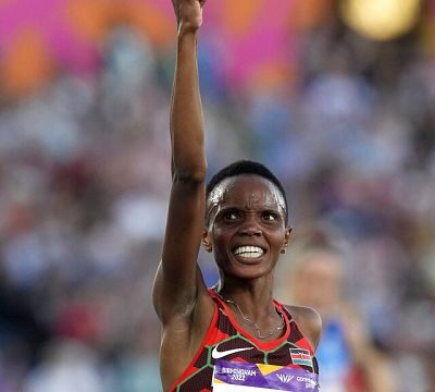 Beatrice Chebet: Kenyan athlete breaks women’s world 5km record in Barcelona