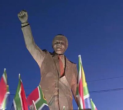 Palestinians gather in Ramallah’s Mandela Square to thank South Africa for ICJ case