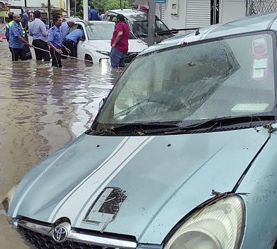 Mauritius and Reunion clean up after cyclone damage