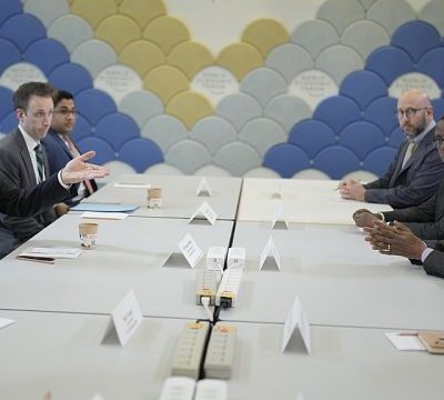 Kagame, Blinken meet in Davos