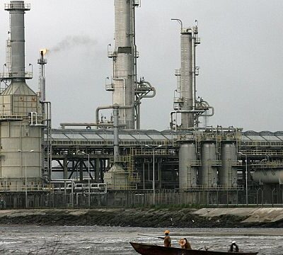 Nigeria’s crude oil output goes down again in March