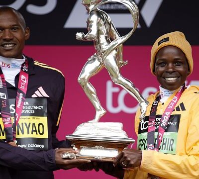 London Marathon: Women’s-only world record, Kenyan double victory