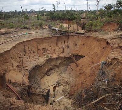 Gold mine collapse in northern Kenya leaves 5 people dead