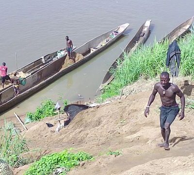 CAR: Sand mining, a job provider for former militiamen