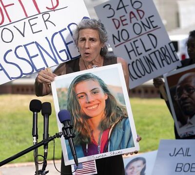 Families of Boeing crash victims disappointed by plea deal