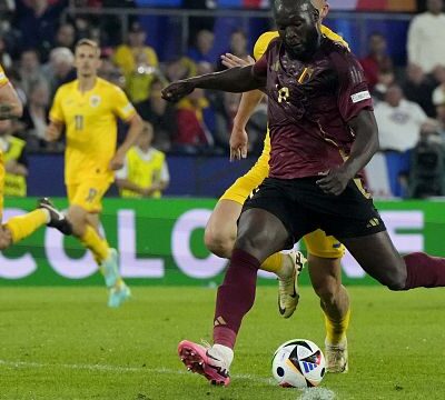 Transfers: Napoli eye Lukaku as PSG consider Victor Osimhen