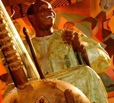 Mali’s ‘king of kora’ Toumani Diabate dies at 58