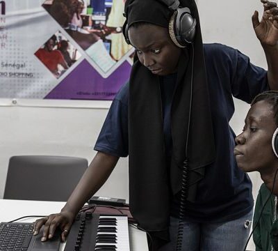 In Senegal’s thriving hip-hop scene, women are now taking the front seats