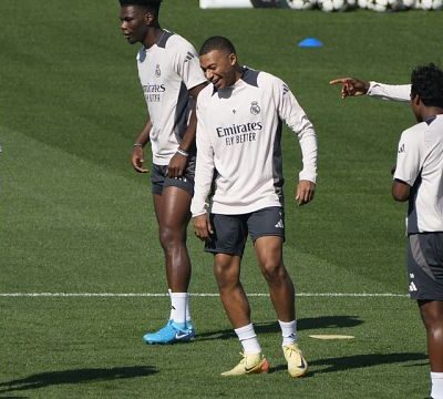 Mbappé trains with Real Madrid ahead of his first UEFA Champions League game with the club