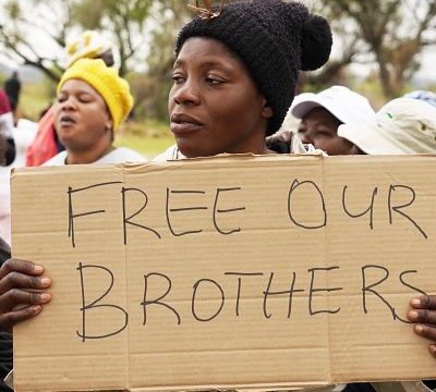 South Africa launches rescue mission for trapped illegal miners