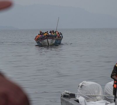 Boat fleeing rebel offensive capsizes in Congo, killing 22