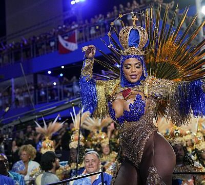 Top scoring samba schools return to Rio’s Sambadrome for champion’s parade