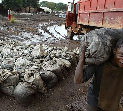 Cobalt prices edge up after DR Congo pauses exports