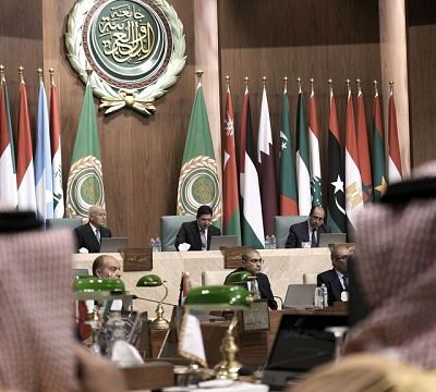 Gaza: Arab states meet as renewed Israeli attacks kill hundreds