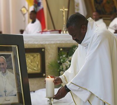 Haitians attend Mass in Port-au-Prince for Pope Francis