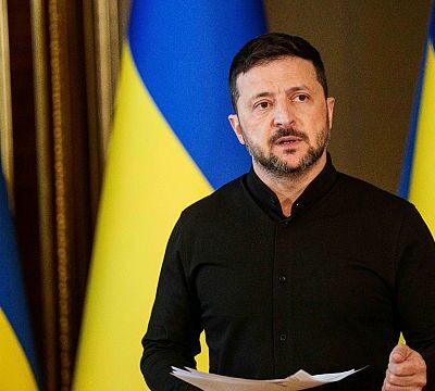 Zelenskyy dares Putin to direct talks in Turkey