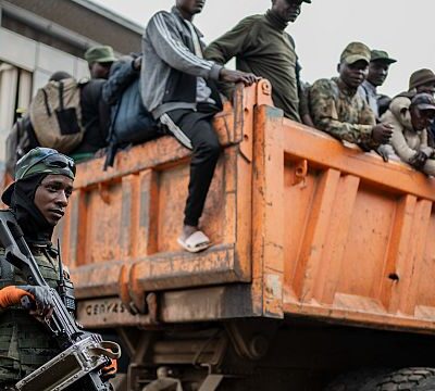 DRC: M23 rebels expel civilians to Rwanda