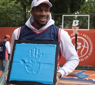 Basketball: NBA star Giannis Antetokounmpo visits Brazil amid trade rumours