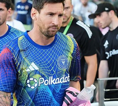 Angolan civil groups urge cancellation of Messi’s friendly match