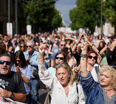 Athens paralyzed by general strike against new labor laws