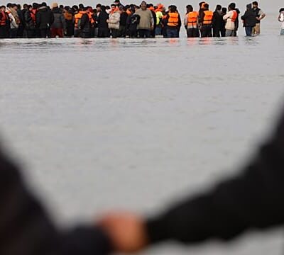 EU approves draft overhaul of migration policy