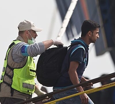 Greece rescues 545 migrants off Crete after distress call