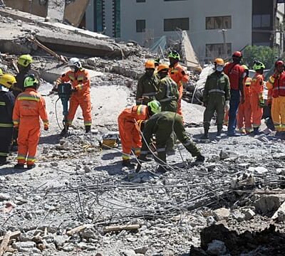Kenya: Multi storey building collapses in Nairobi, trapping unknown number of people