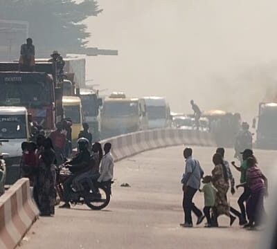 A two hour wait for fuel: Kinshasa feels first effects of Middle East war